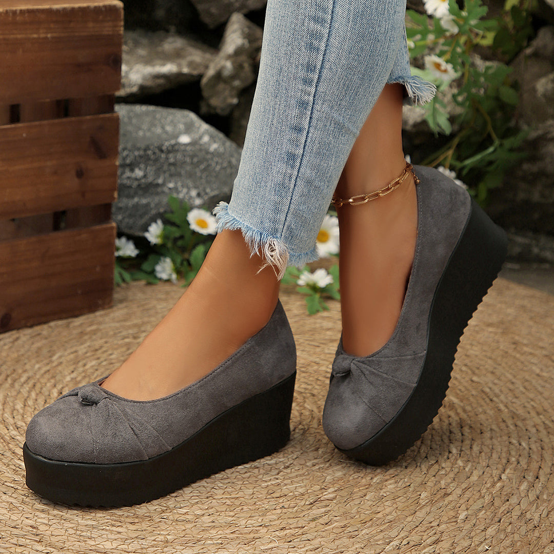 Damen Wedge-Pantoletten mit dekorativem Schleifenakzent und modischem Design EB