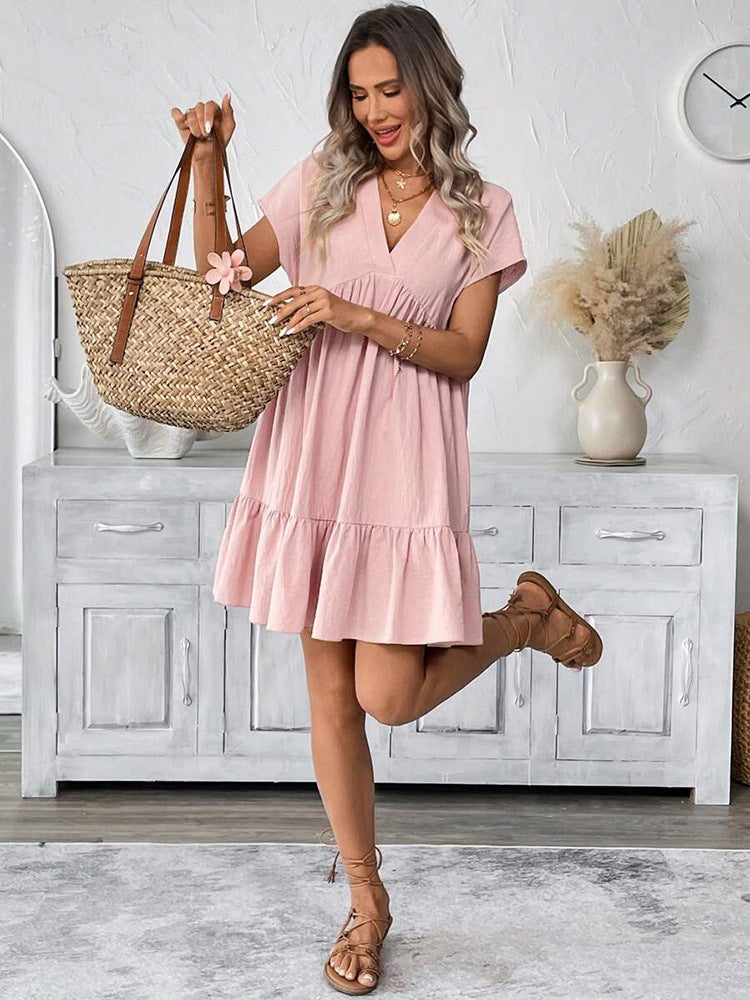Damen kurzes Sommerkleid mit tiefem V-Ausschnitt und Rüschensaum EB