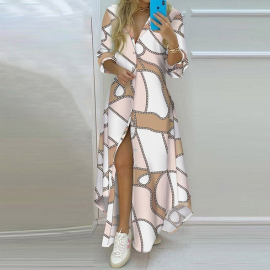 Damen Maxikleid mit Aufdruck im Zeitungslayout und seitlichem Schlitz EB