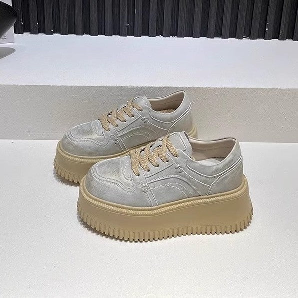 Damen Plateau-Sneaker mit ergonomischer Dämpfung und modischem Design EB