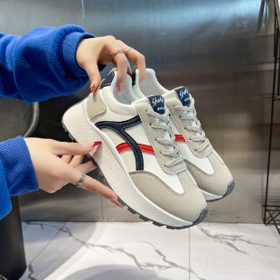 Damen Freizeit Sneakers mit sportlichem Design und komfortabler Dämpfung EB