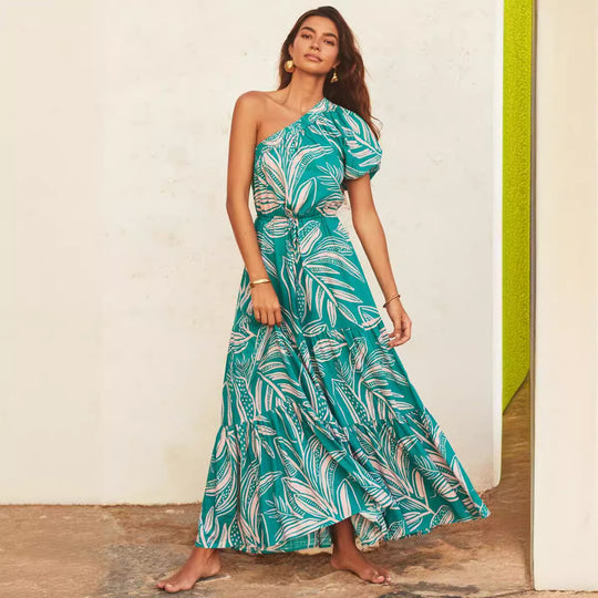 Damen Maxikleid mit raffiniertem One-Shoulder-Design und voluminösem Saum EB