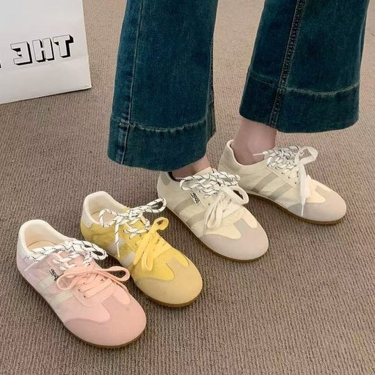 Damen Sneakers im sportlichen Retro-Stil mit atmungsaktiver Oberflächenstruktur EB