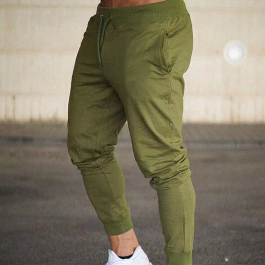 Herren bequeme Jogginghose mit modernem Schnitt und elastischem Bund EB