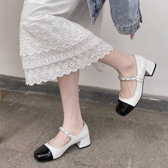 Damen elegante Blockabsatz-Pumps mit Kettenapplikation EB