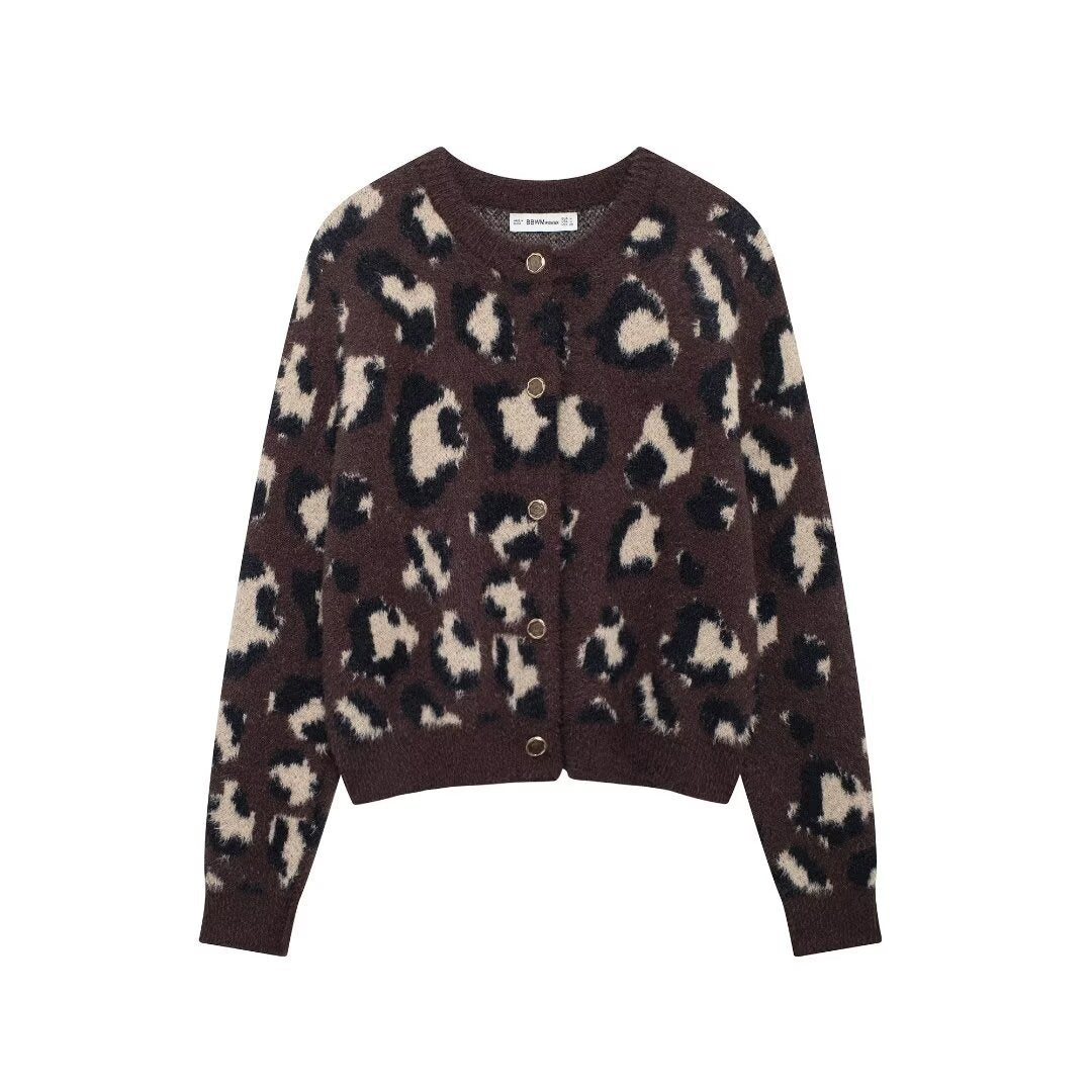 Damen nan kuschelige Strickjacke mit Leopardenmuster, Rundhalsausschnitt und durchgehender Knopfleiste EB