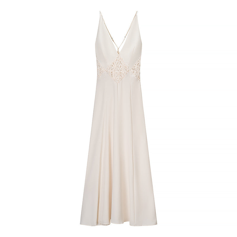 Damen Langarm Maxi-Kleid mit raffiniertem V-Ausschnitt und kunstvollem Spitzenbesatz EB