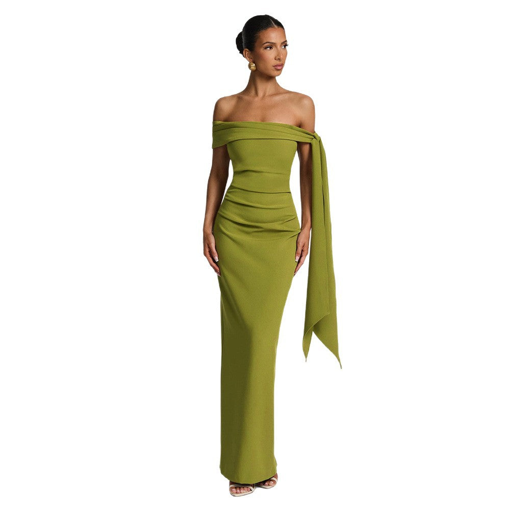 Damen Elegantes Maxikleid mit schulterfreiem Design und raffiniertem Drapierungselement EB