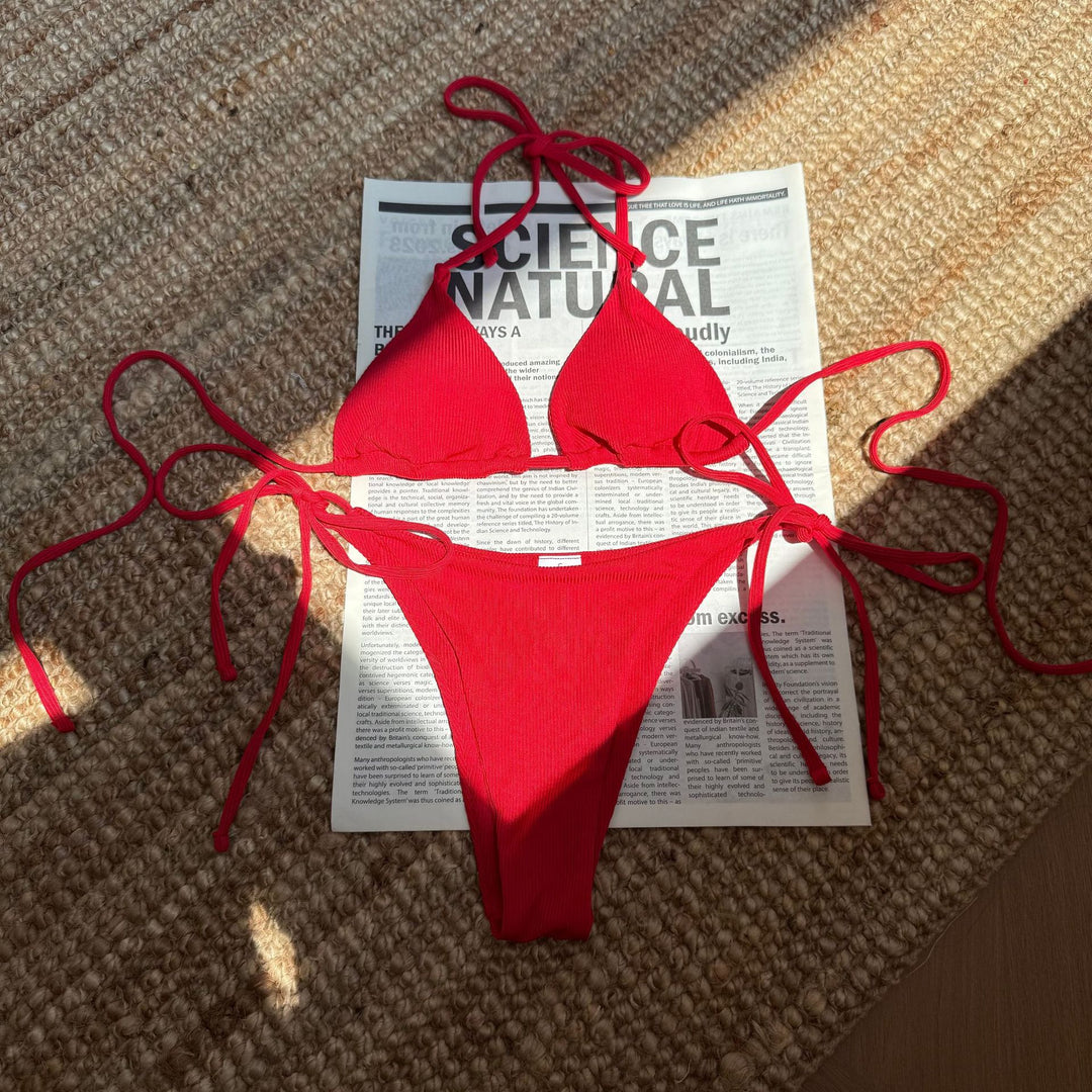Damen Triangel-Bikini-Set mit verstellbaren Bindebändern und texturiertem Stoff EB