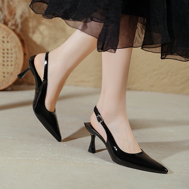 Damen Slingback-Pumps mit elegantem spitzen Design und funktionalem Riemen EB