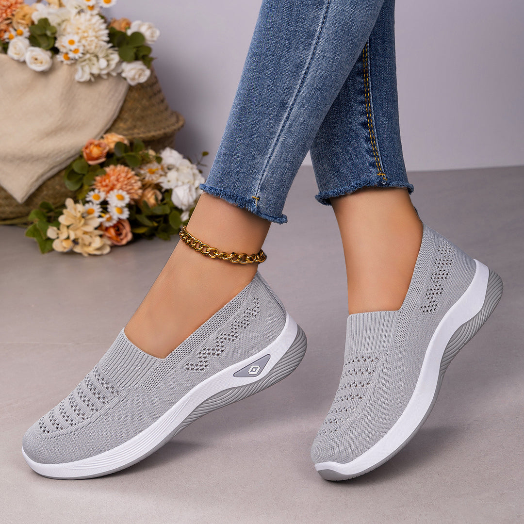 Damen Bequeme und atmungsaktive Slip-On Sneakers mit elastischem Obermaterial EB 1774525960