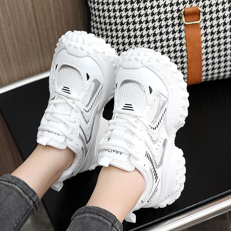Damen Sportliche Lauf-Sneaker mit rutschfester Sohle und atmungsaktiver Struktur EB
