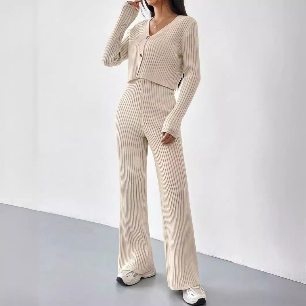 Damen elegantes Rippstrick-Set mit V-Ausschnitt und Knopfdetails EB