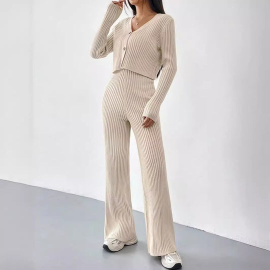 Damen elegantes Rippstrick-Set mit V-Ausschnitt und Knopfdetails EB