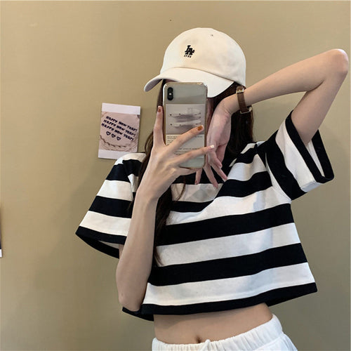 Damen Cropped T-Shirt mit Streifenmuster und lässigem Schnitt EB