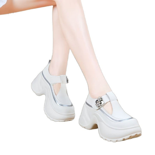 Damen modische Clogs mit auffälligem Absatz und Schmuckdetails EB