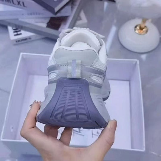Damen Atmungsaktive Laufschuhe mit innovativem Sohlenprofil und stabiler Dämpfung EB