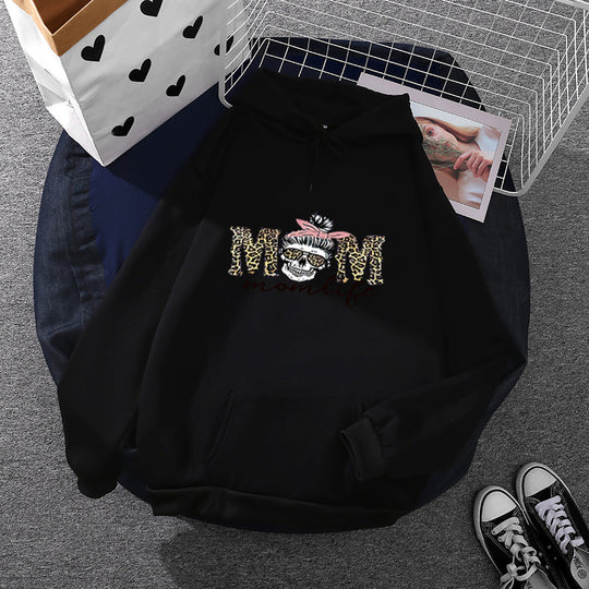Damen nan Kapuzenpullover mit "Momlife" Skull-Print, Kängurutasche, weichem Fleece-Innenfutter und lockerer Oversize-Passform EB