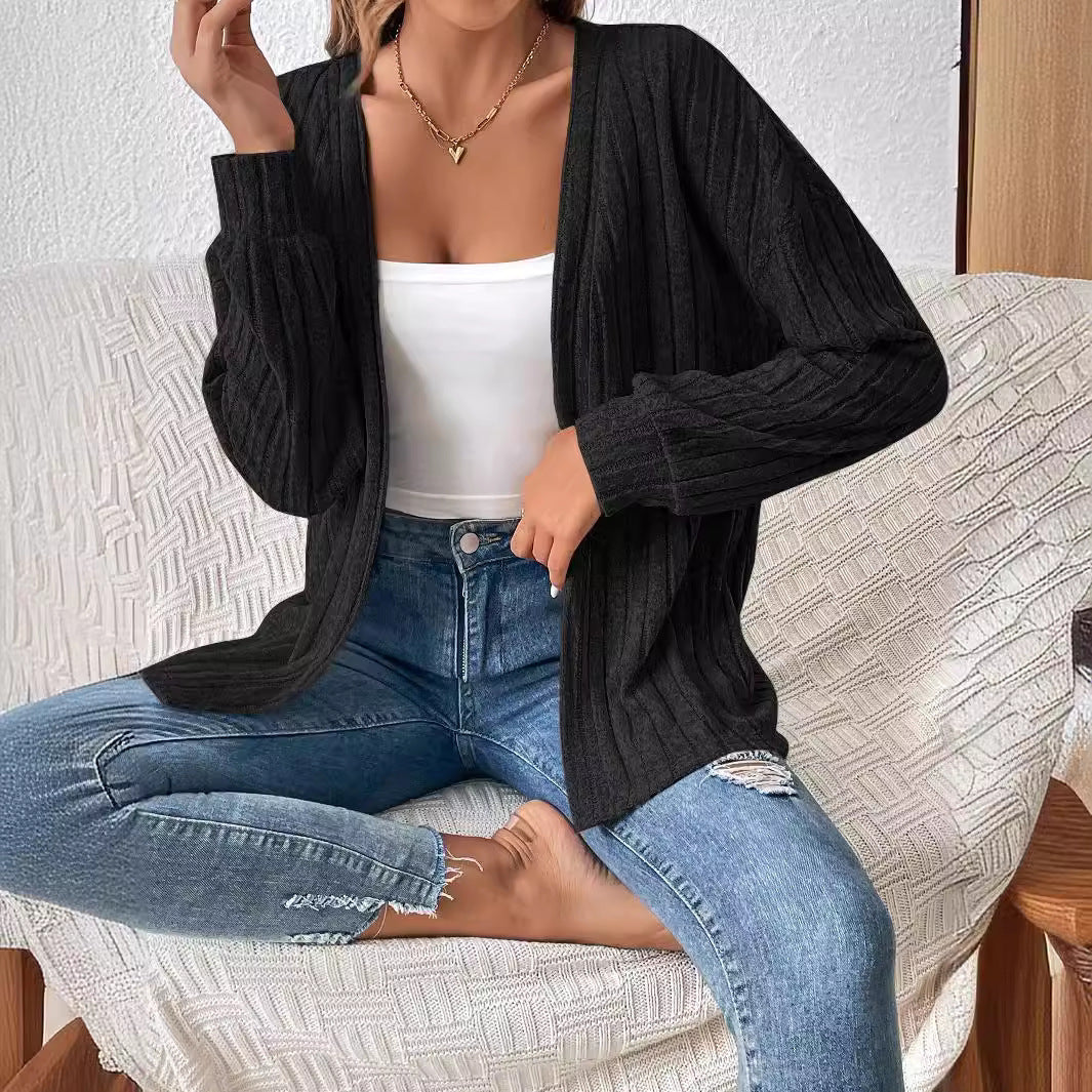 Damen Strickjacke mit tiefem V-Ausschnitt und strukturierter Rippoptik EB