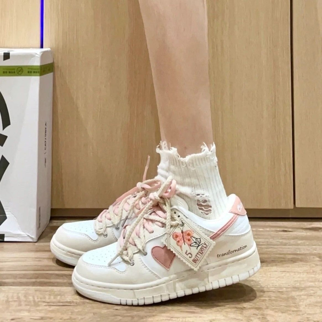 Damen Lifestyle Sneakers mit moderner Schnürung und hochwertigem Obermaterial EB