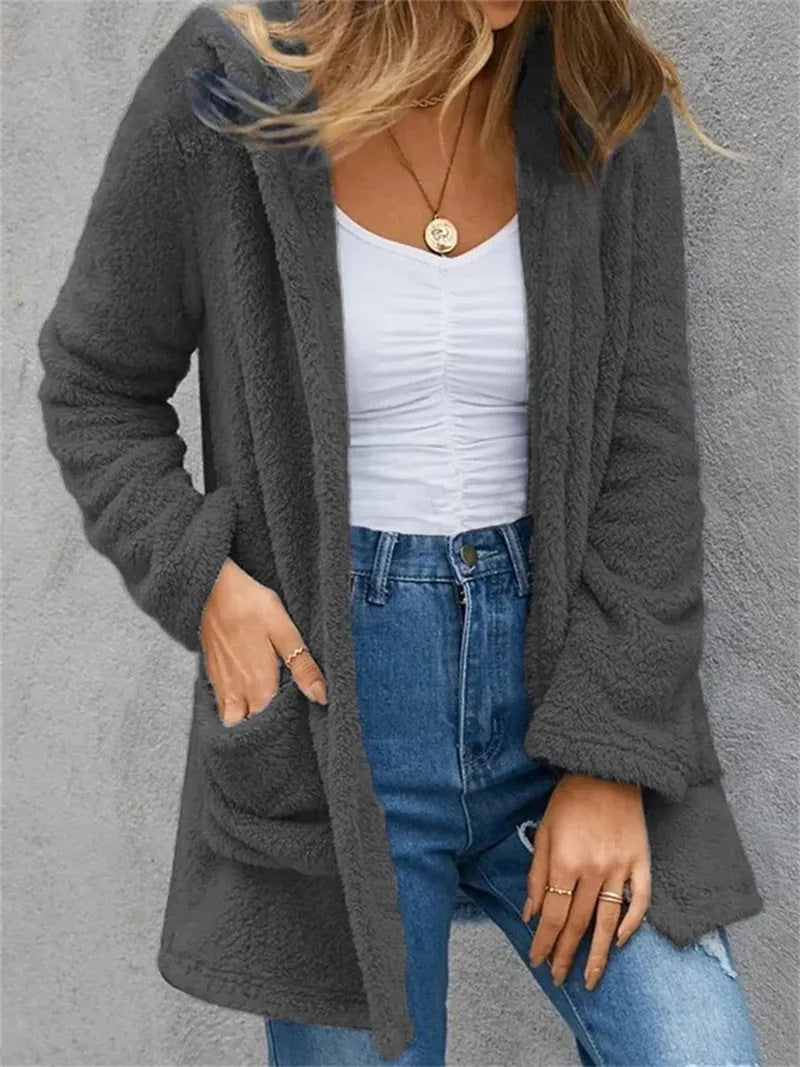 Damen Flauschige Cardiganjacke mit praktischen Taschen und lässigem Schnitt EB
