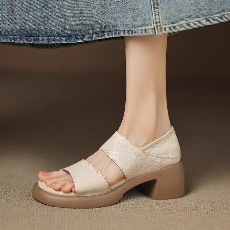 Damen Komfortable Sandalen mit modischen Riemen und bequemer Blockabsatz EB