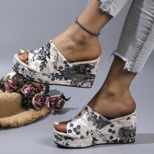 Damen Wedge-Pantoletten mit floralem Print und rutschfester Sohle EB