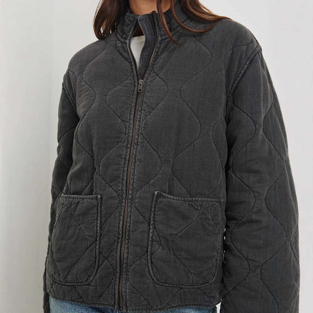 Damen gesteppte Utility-Jacke mit praktischen Taschen und hohem Kragen EB