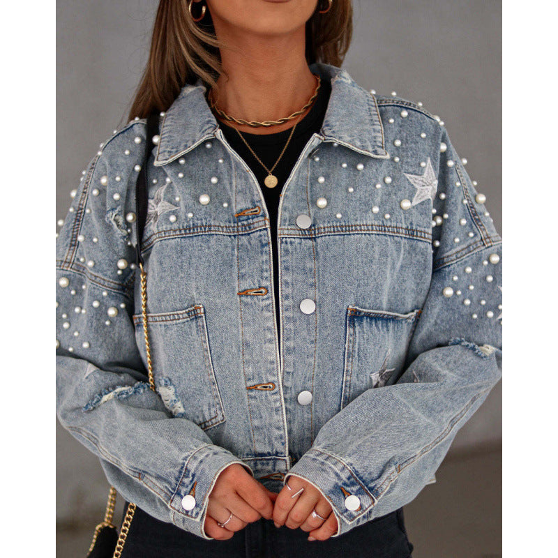 Damen Jeansjacke mit auffälligen Applikationen und oversized Schnitt EB