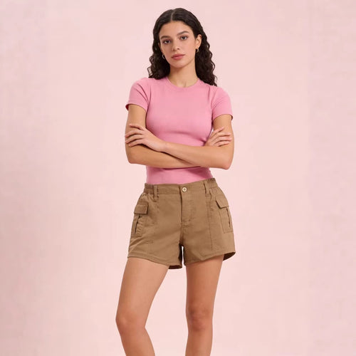 Damen Cargo-Shorts mit funktionalen Seitentaschen und elastischem Bund EB