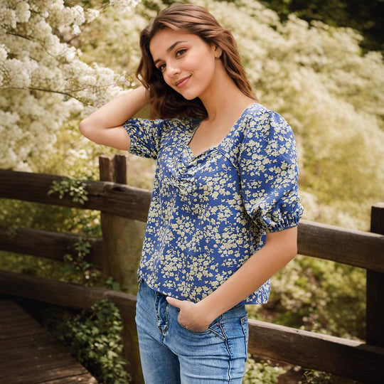 Damen Blusenshirt mit Puffärmel und floralen Details EB
