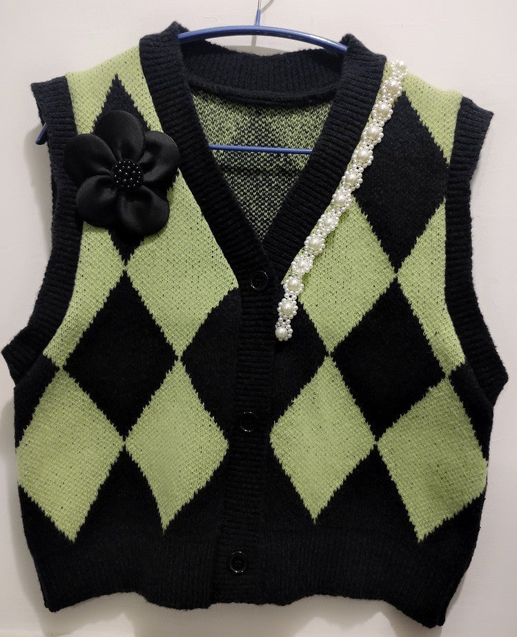 Damen Strickweste mit modernem Rautenmuster und eleganter Knopfdetail EB