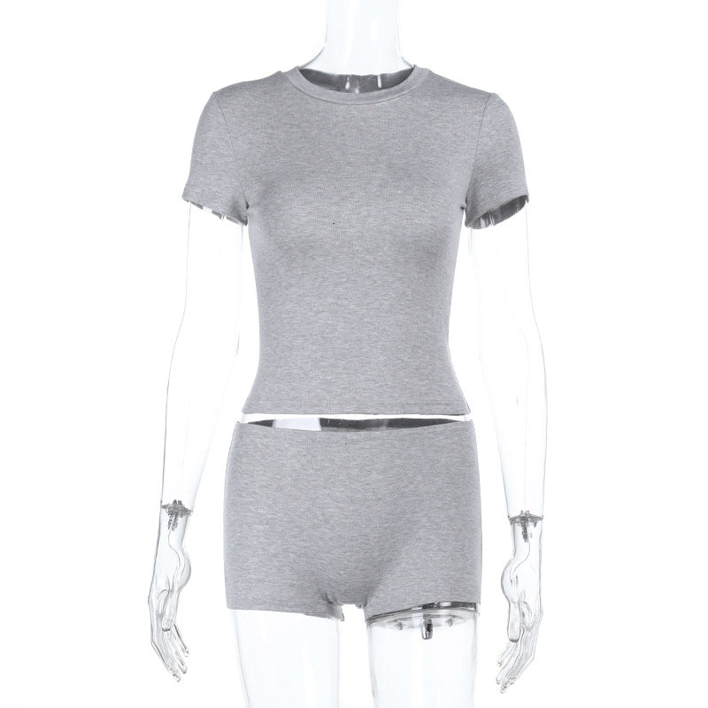 Damen Set aus figurbetontem T-Shirt und Shorts EB