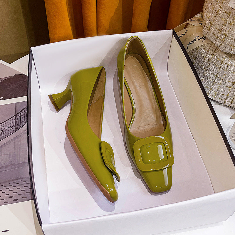 Damen elegante Pumps mit schickem Schmuckdetail und komfortablem Absatz EB