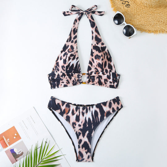 Damen Triangel-Bikini mit verspieltem Knoten-Design und elegantem Strandrock EB