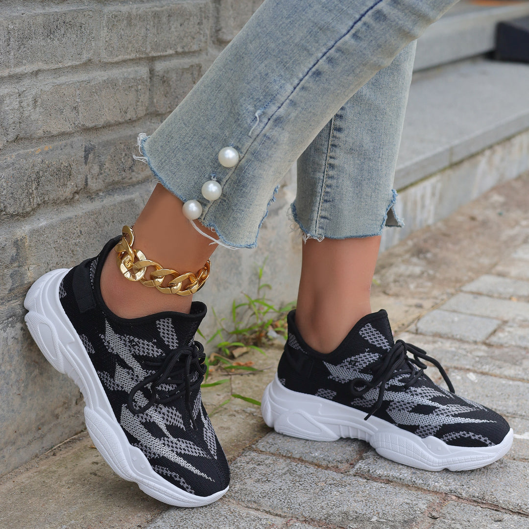 Damen Sportliche Sneakers mit innovativer Strickoberfläche und flexibler Laufsohle EB