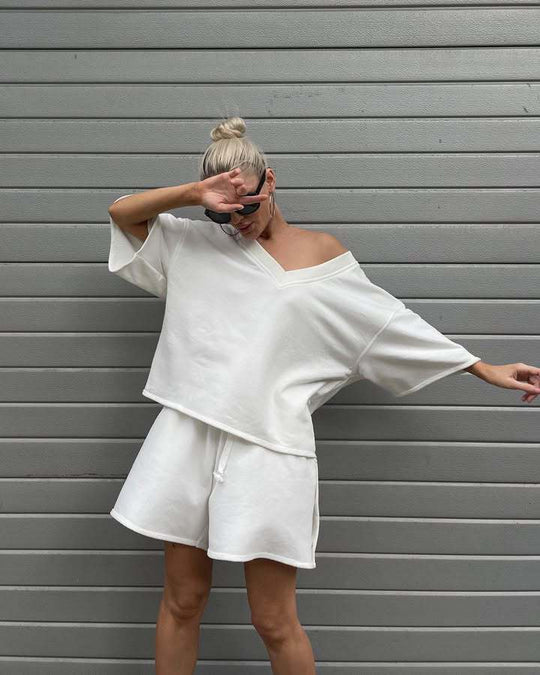 Damen lässiges Lounge-Set mit oversized Oberteil und Shorts EB