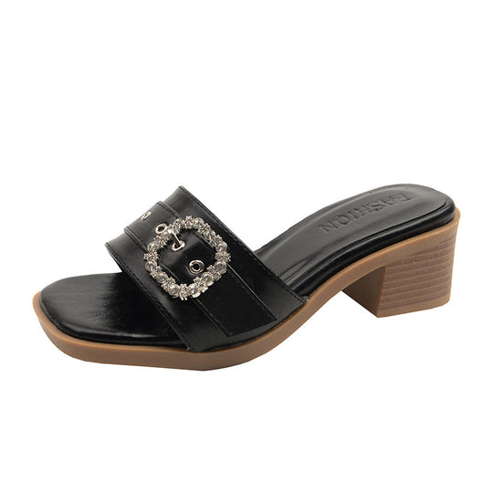 Damen Stilvolle Riemchen-Sandaletten mit elegantem Schmuckdetail EB