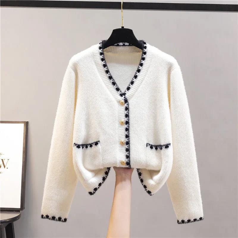 Damen Strickcardigan mit kontrastierenden Knöpfen und Taschen EB