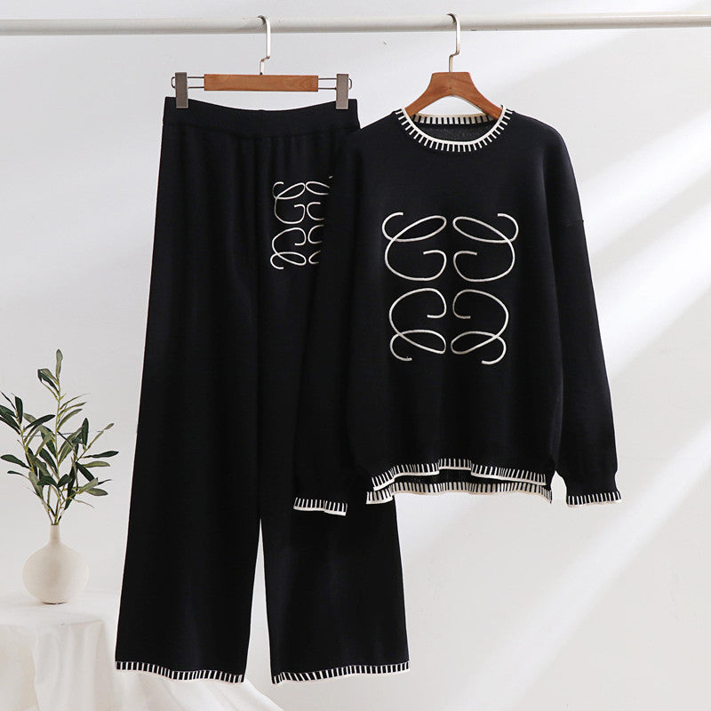 Damen gemütliches Sweatset mit grafischem Design und eleganten Kontrastdetails EB