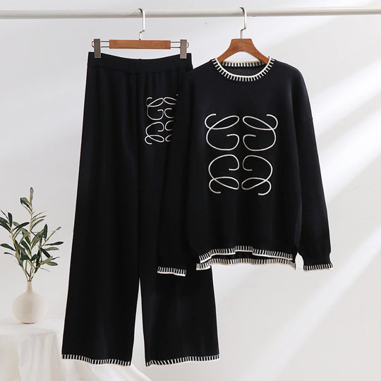 Damen gemütliches Sweatset mit grafischem Design und eleganten Kontrastdetails EB