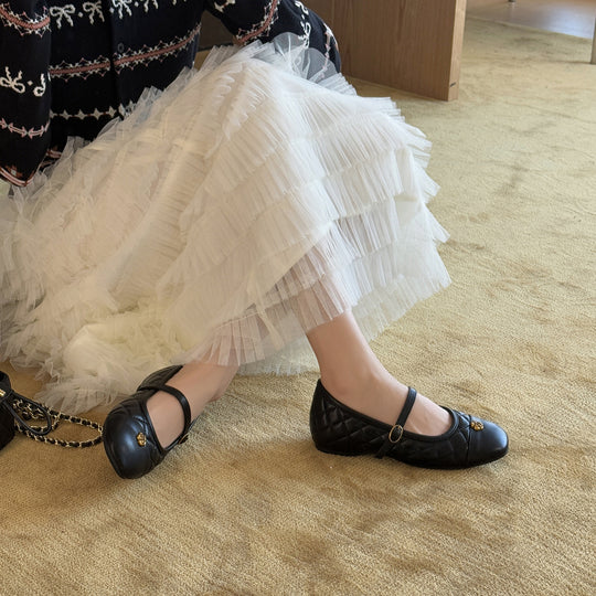 Damen Ballerinas im klassischen Design mit dekorativem Riemen EB