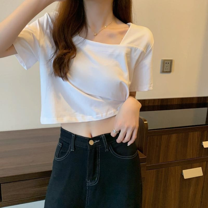 Damen Cropped T-Shirt mit modernen Details EB