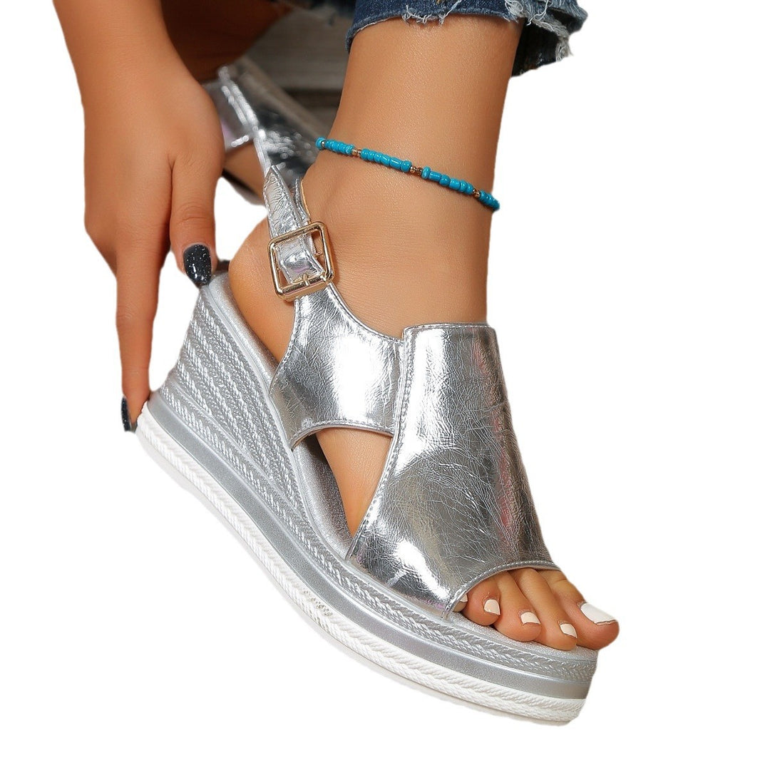 Damen Wedge-Sandalen mit elegantem Glanz und bequemer Riemenverzierung EB