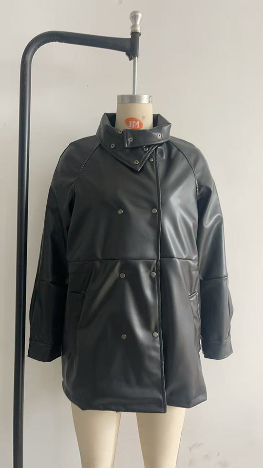 Damen Modische Kunstlederjacke mit hohen Kragen und praktischen Taschen EB