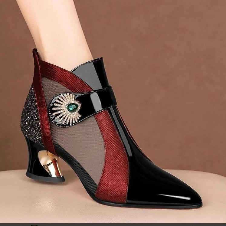 Damen nan elegante Netzstoff-Stiefelette mit Schmuckbesatz und geschwungenem Absatz EB
