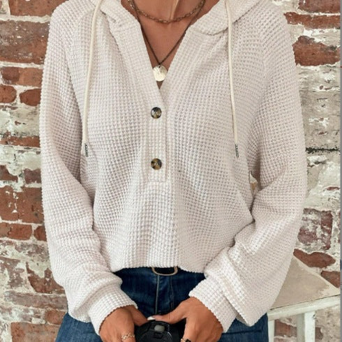 Damen lässiger Kapuzenpullover mit Knopfdetails und strukturiertem Gewebe EB