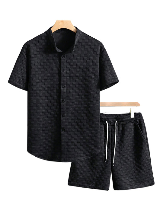 Herren nan zweiteiliges Sommerensemble mit Stehkragen-Hemdjacke und elastischen Komfort-Shorts in geprägter Karo-Textur EB
