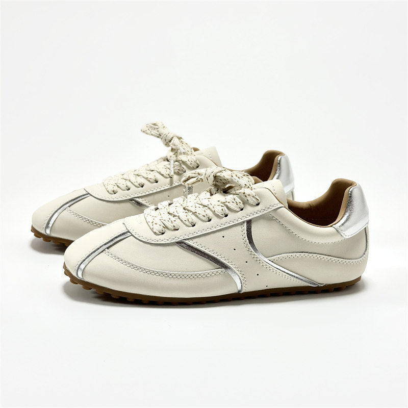 Damen Sportliche Lifestyle Sneakers mit elegantem Glanz EB