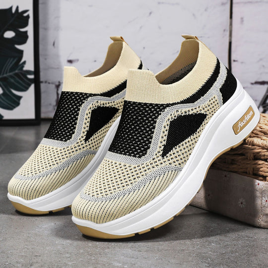 Damen nan ultraleichter Strick-Slip-On mit ergonomischer Keilsohle und herausnehmbarem Komforteinlagenfach EB